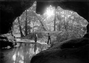 Imagen: cueva. La cruz del diablo
